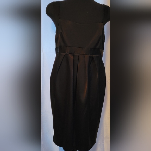 * David Meister Jet Black Satin like fabric mini dress - Picture 2 of 8